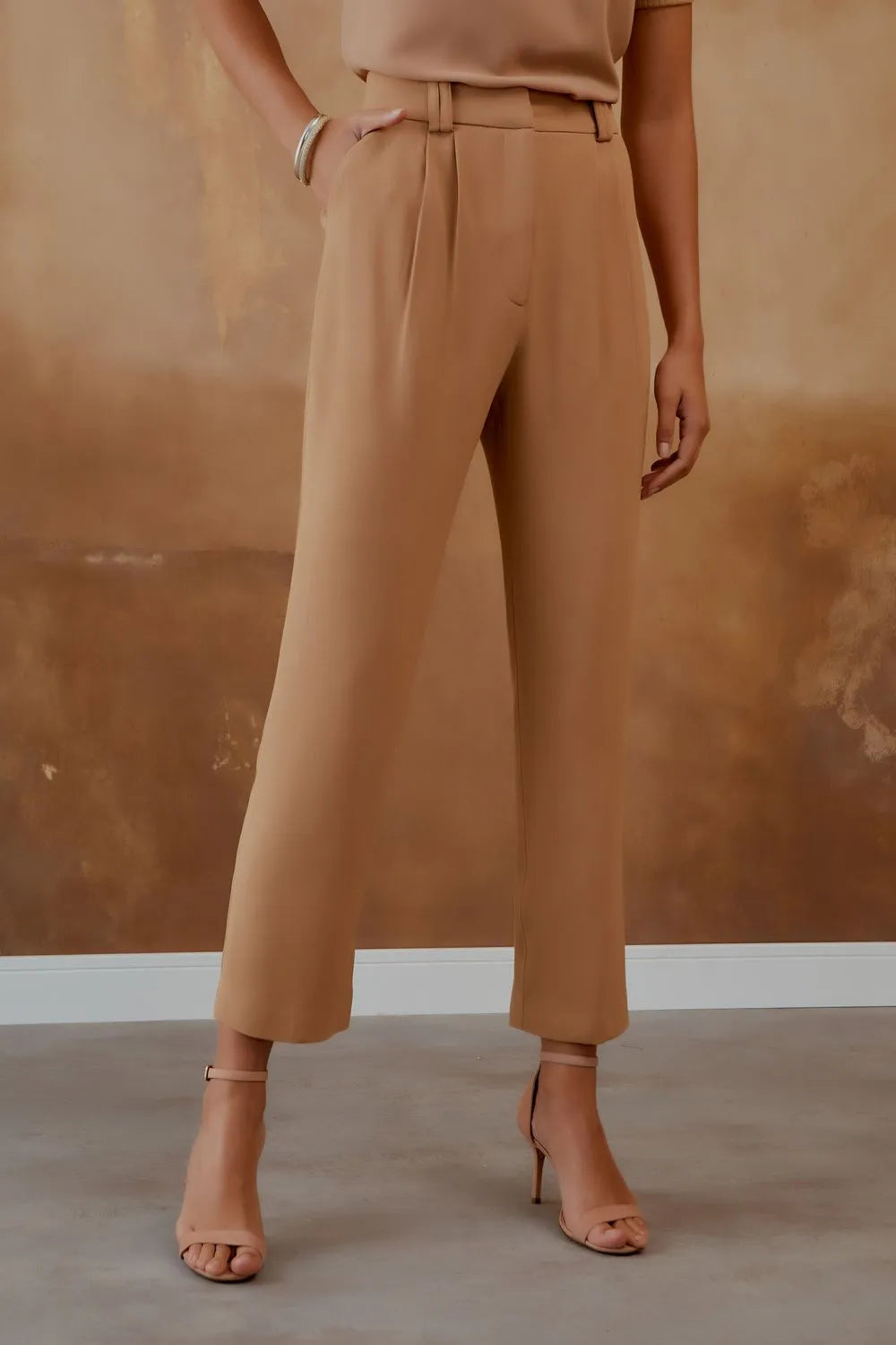 CLASSIC TROUSERS
